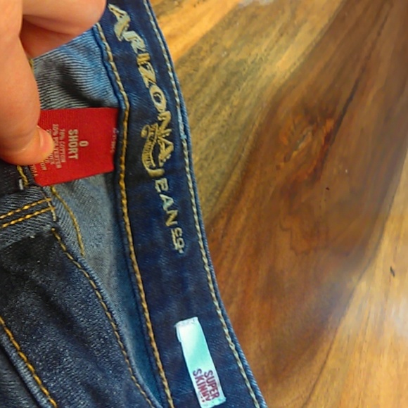 Blue Jeans - Picture 2 of 4